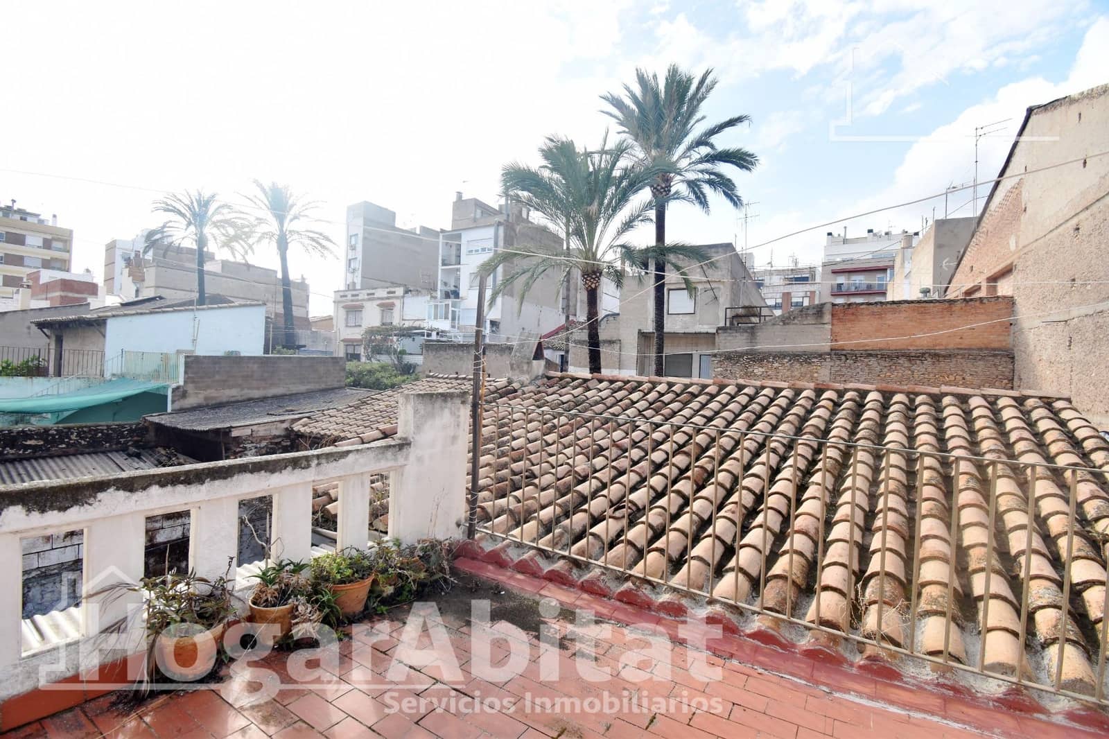 6 bedroom Townhouse for sale in Almassora / Almazora - € 150,000 (Ref: 10155404)