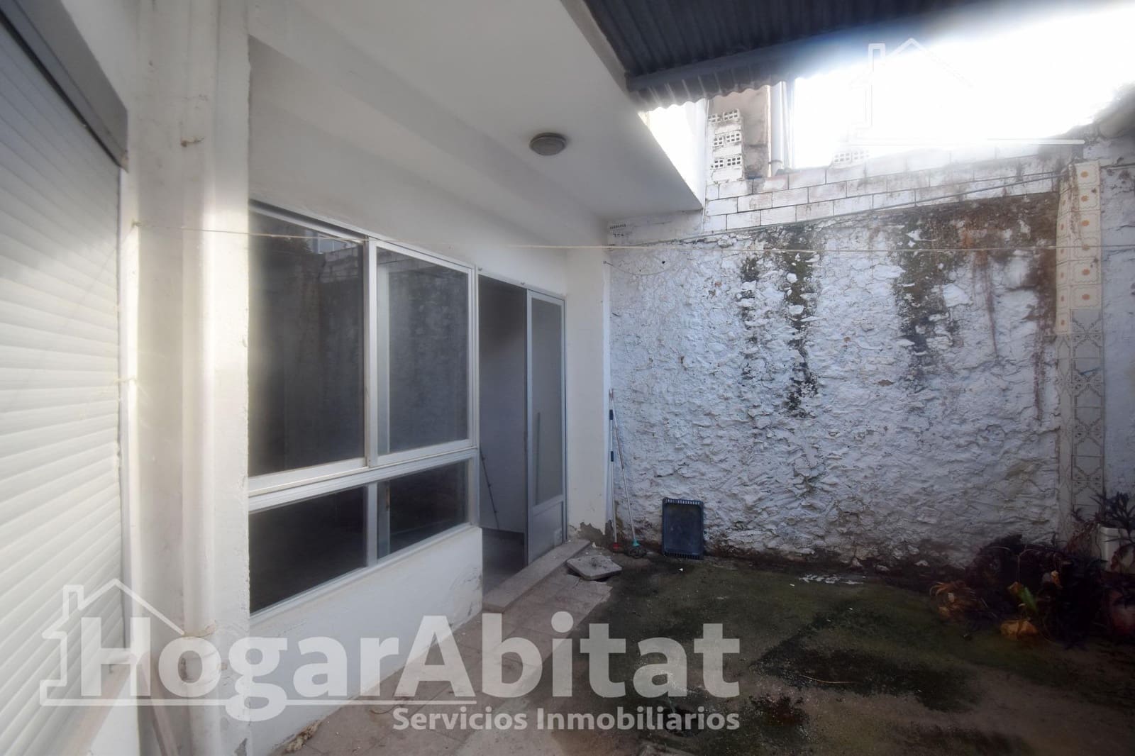 6 bedroom Townhouse for sale in Almassora / Almazora - € 150,000 (Ref: 10155404)