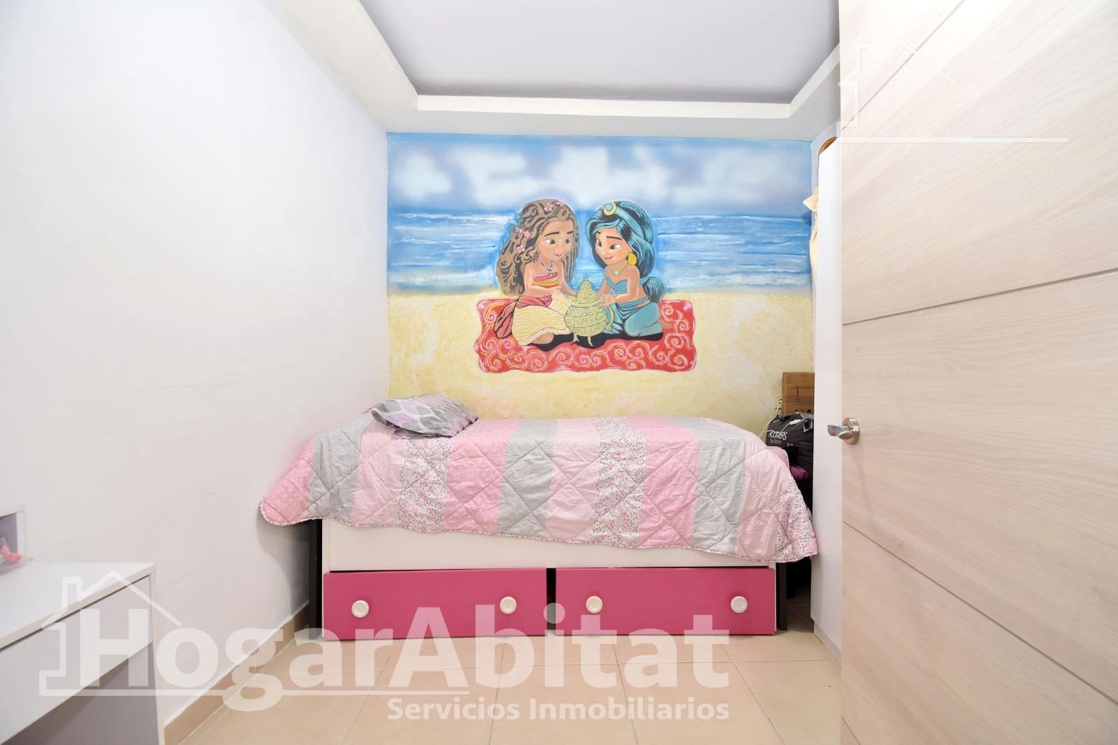 2 bedroom Townhouse for sale in Oliva - € 65,000 (Ref: 10155405)