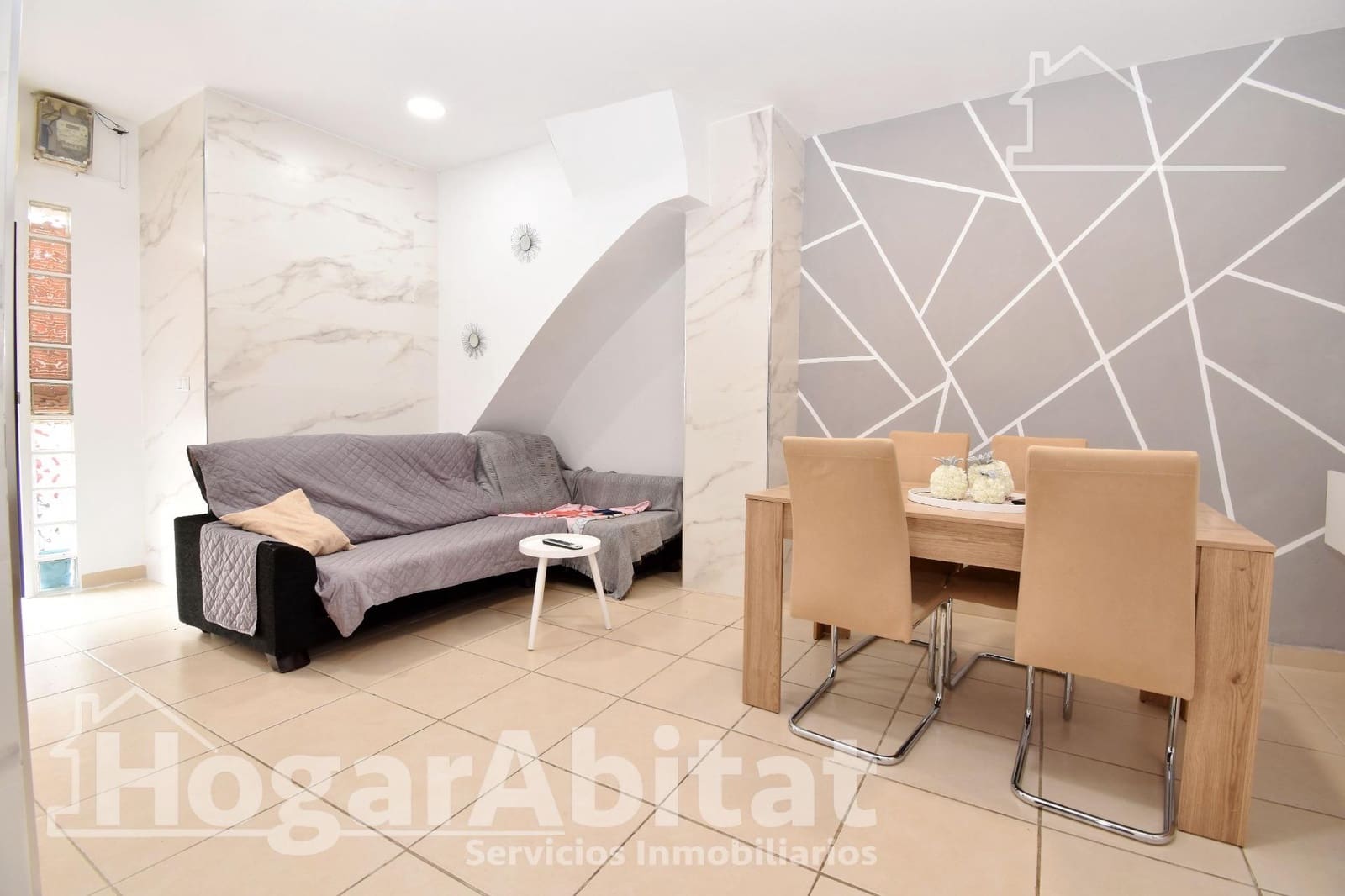 2 bedroom Townhouse for sale in Oliva - € 65,000 (Ref: 10155405)