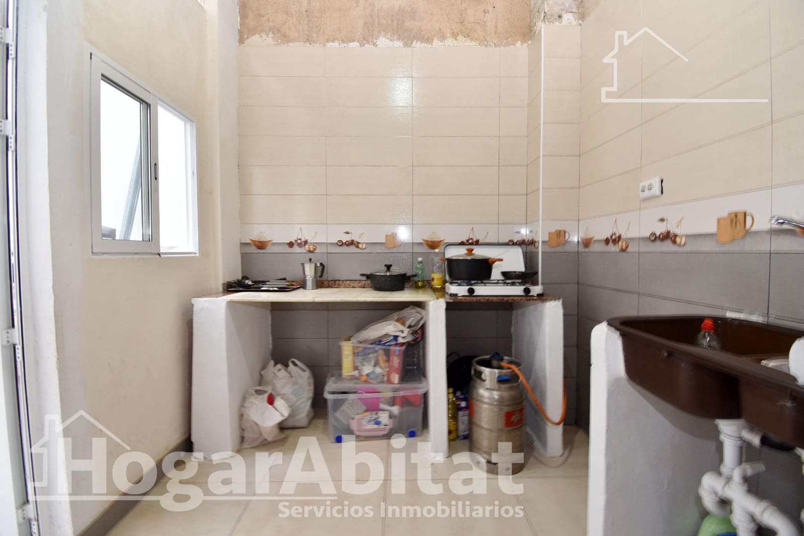 2 bedroom Townhouse for sale in Oliva - € 65,000 (Ref: 10155405)
