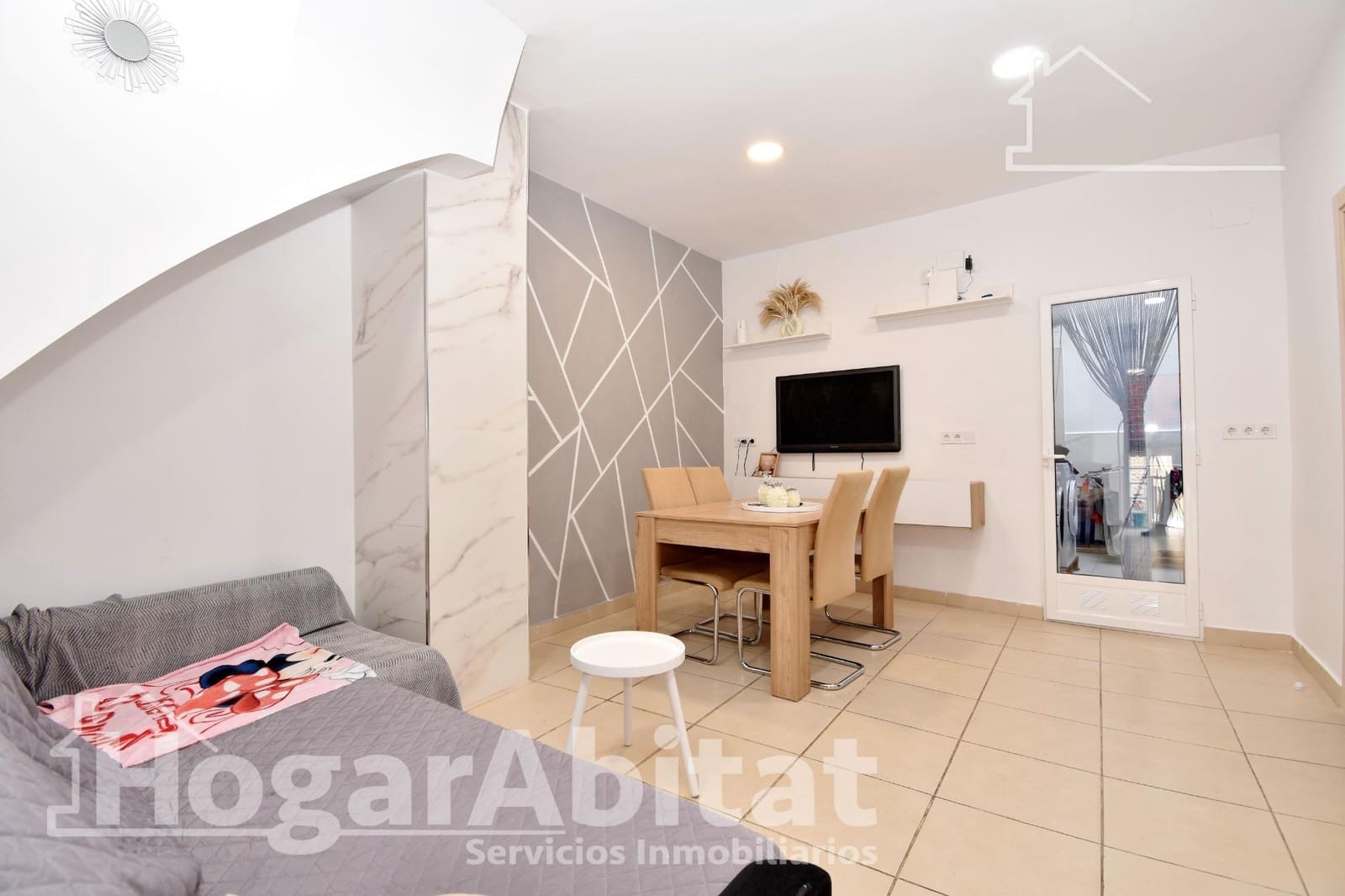 2 bedroom Townhouse for sale in Oliva - € 65,000 (Ref: 10155405)