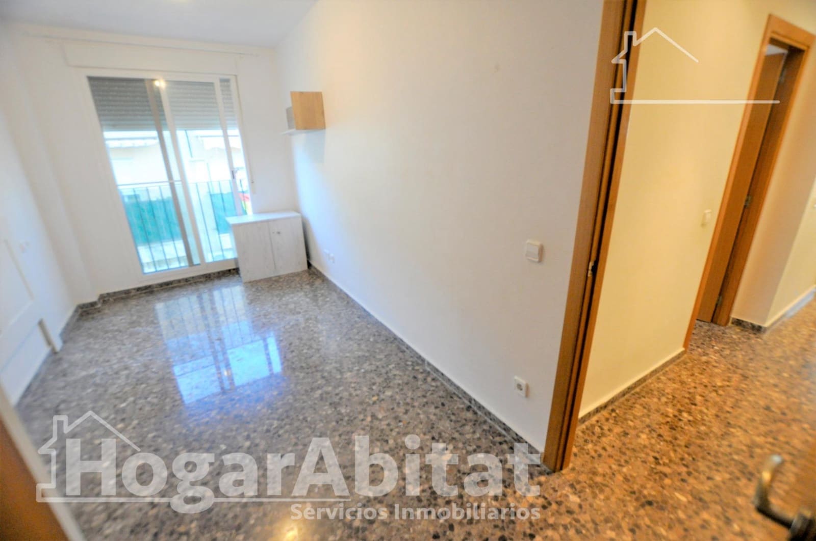 3 slaapkamer Flat te koop in Massamagrell met garage - € 128.000 (Ref: 10157727)