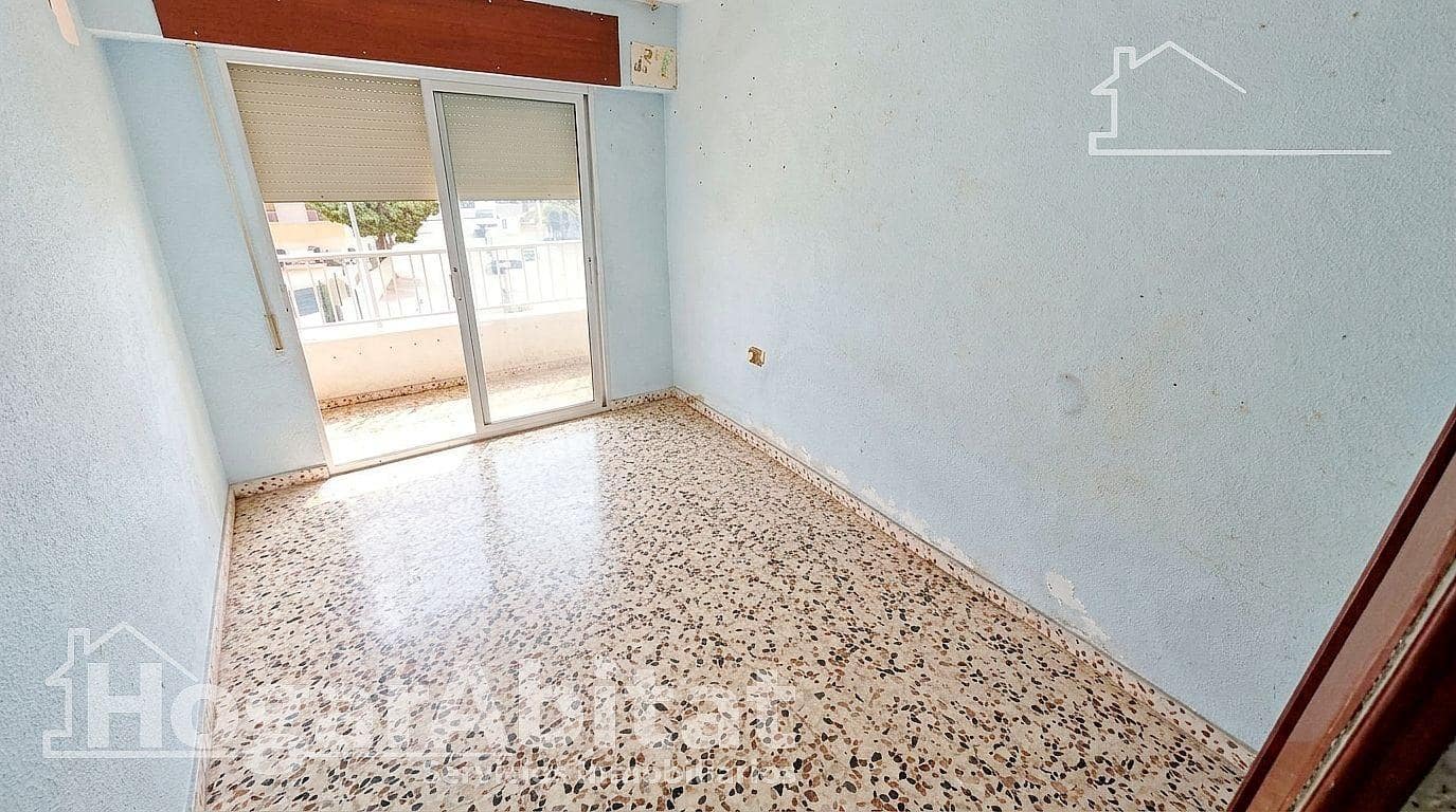 2 bedroom Flat for sale in Punta Prima with pool garage - € 180,000 (Ref: 10157730)