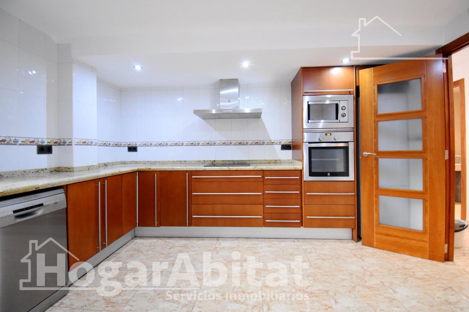 3 Zimmer Wohnung zu verkaufen in Tavernes de la Valldigna mit Garage - 219.000 € (Ref: 10159792)