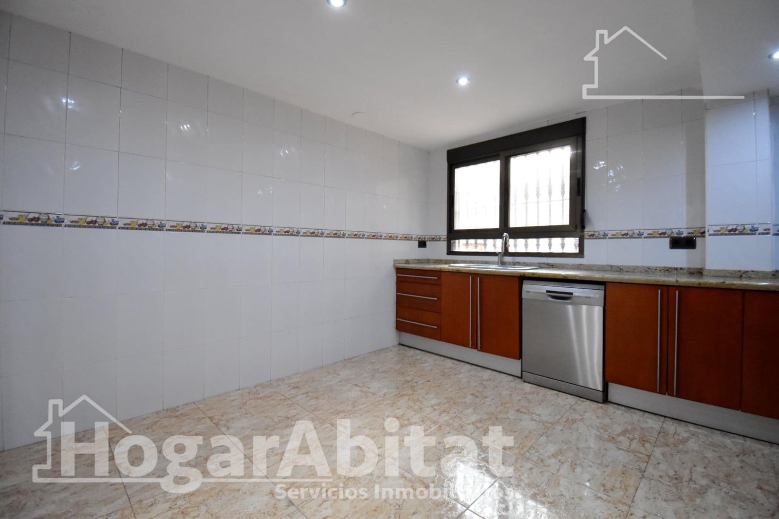 3 Zimmer Wohnung zu verkaufen in Tavernes de la Valldigna mit Garage - 219.000 € (Ref: 10159792)