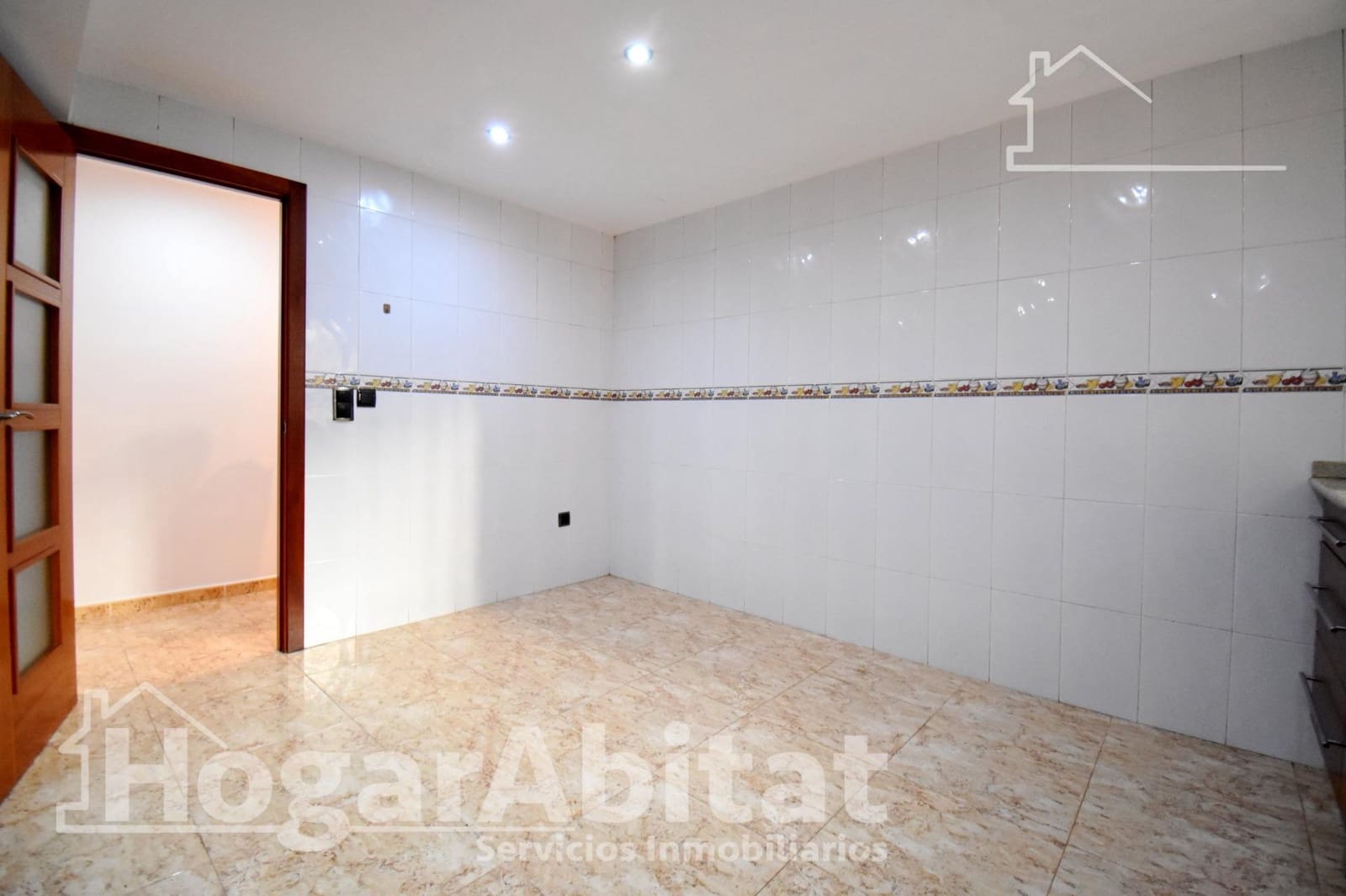 3 Zimmer Wohnung zu verkaufen in Tavernes de la Valldigna mit Garage - 219.000 € (Ref: 10159792)