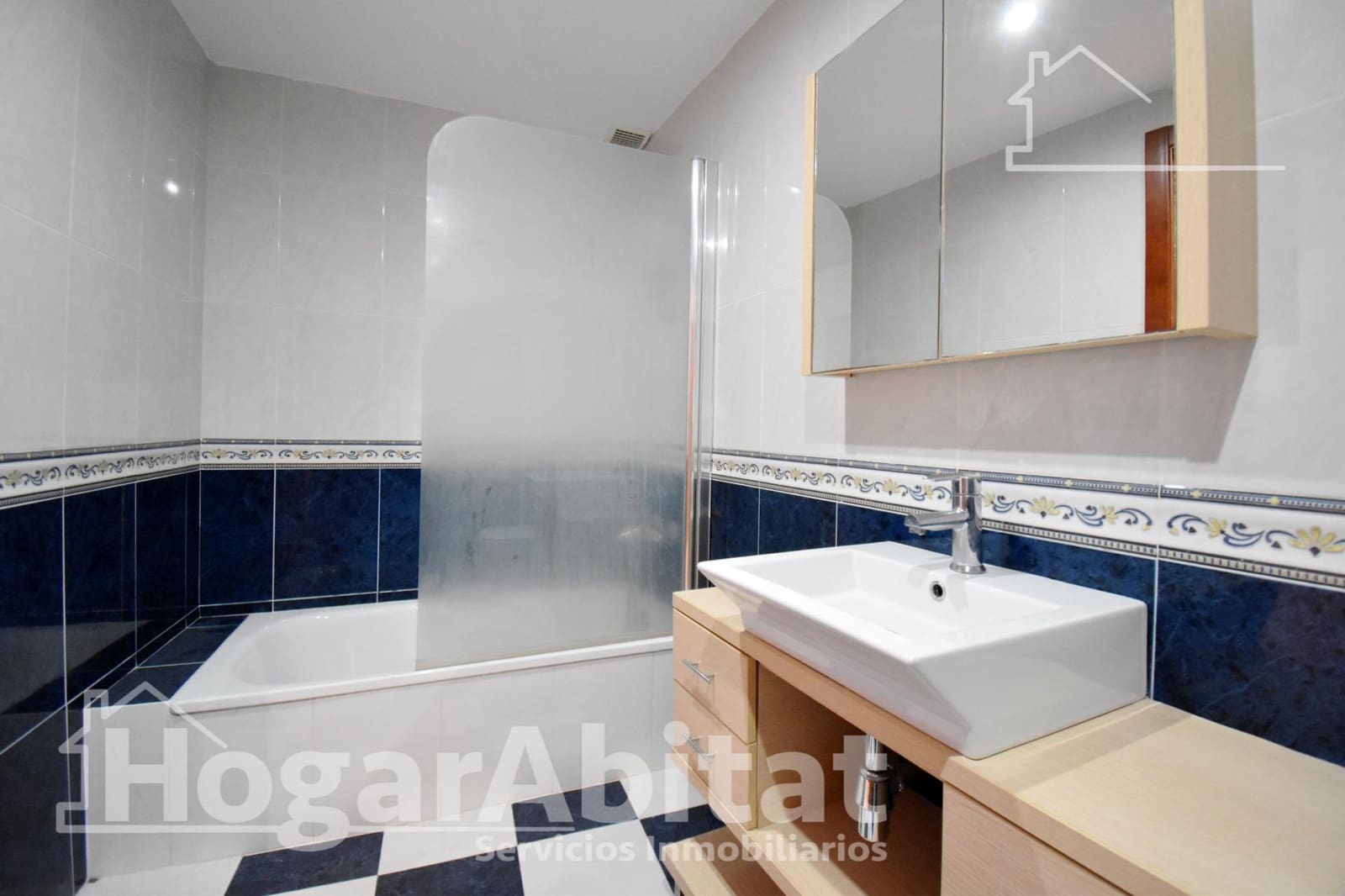 3 Zimmer Wohnung zu verkaufen in Tavernes de la Valldigna mit Garage - 219.000 € (Ref: 10159792)