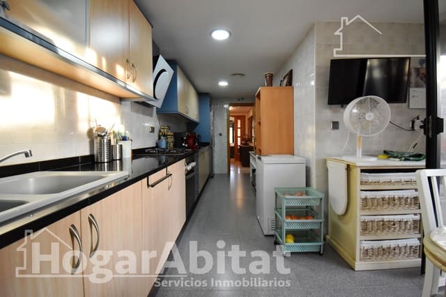 3 Zimmer Wohnung zu verkaufen in Tavernes de la Valldigna mit Pool Garage - 220.000 € (Ref: 10161563)