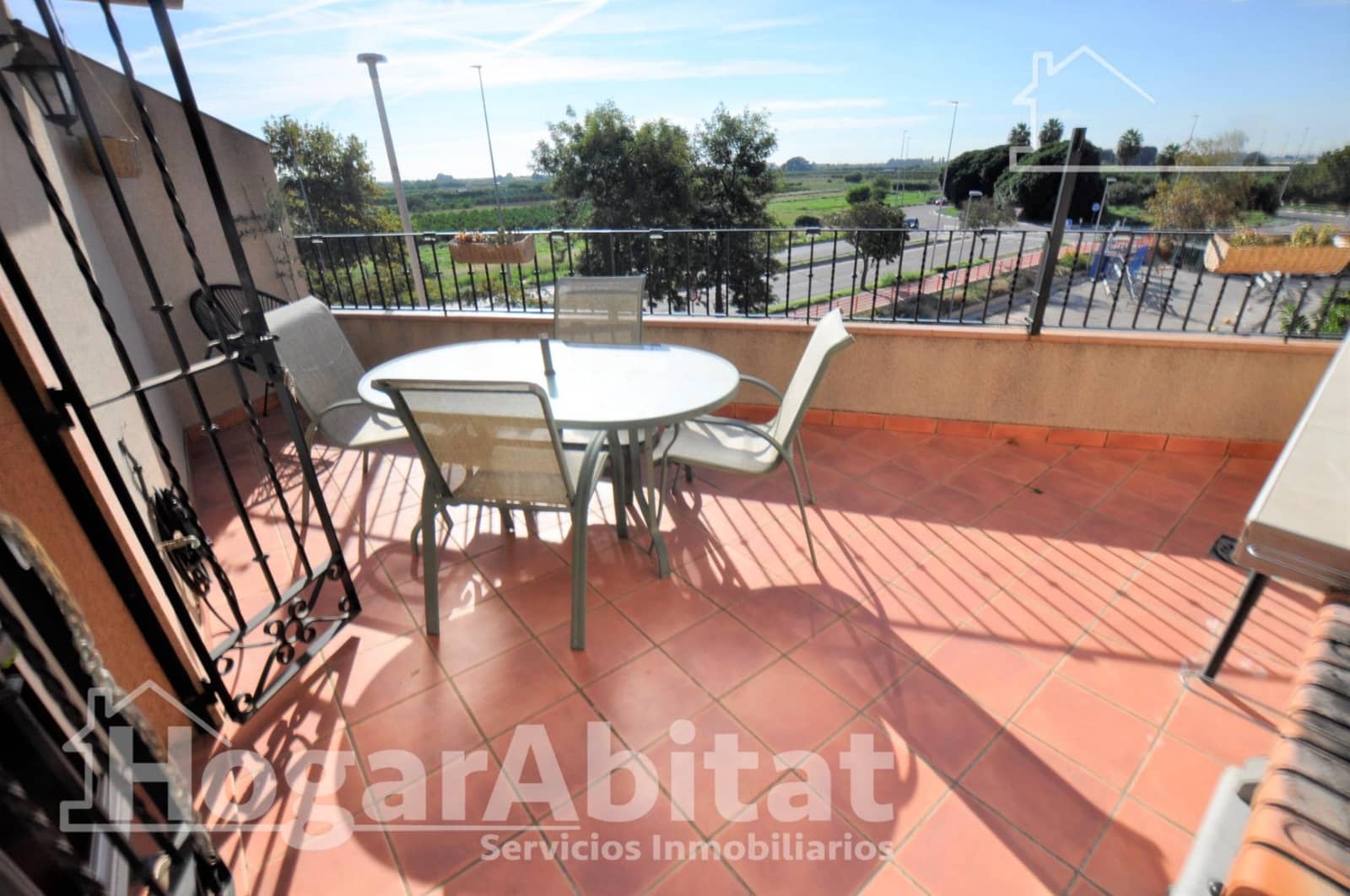 4 chambre Villa/Maison Mitoyenne à vendre à La Pobla de Farnals avec garage - 370 000 € (Ref: 10161565)