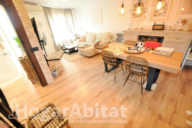 4 chambre Villa/Maison Mitoyenne à vendre à La Pobla de Farnals avec garage - 370 000 € (Ref: 10161565)