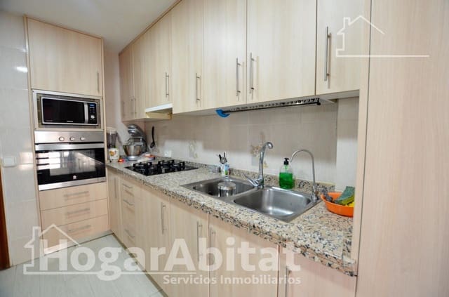 4 soverom Leilighet til salgs i Juan XXIII, Alicante by - € 140 000 (Ref: 10161568)