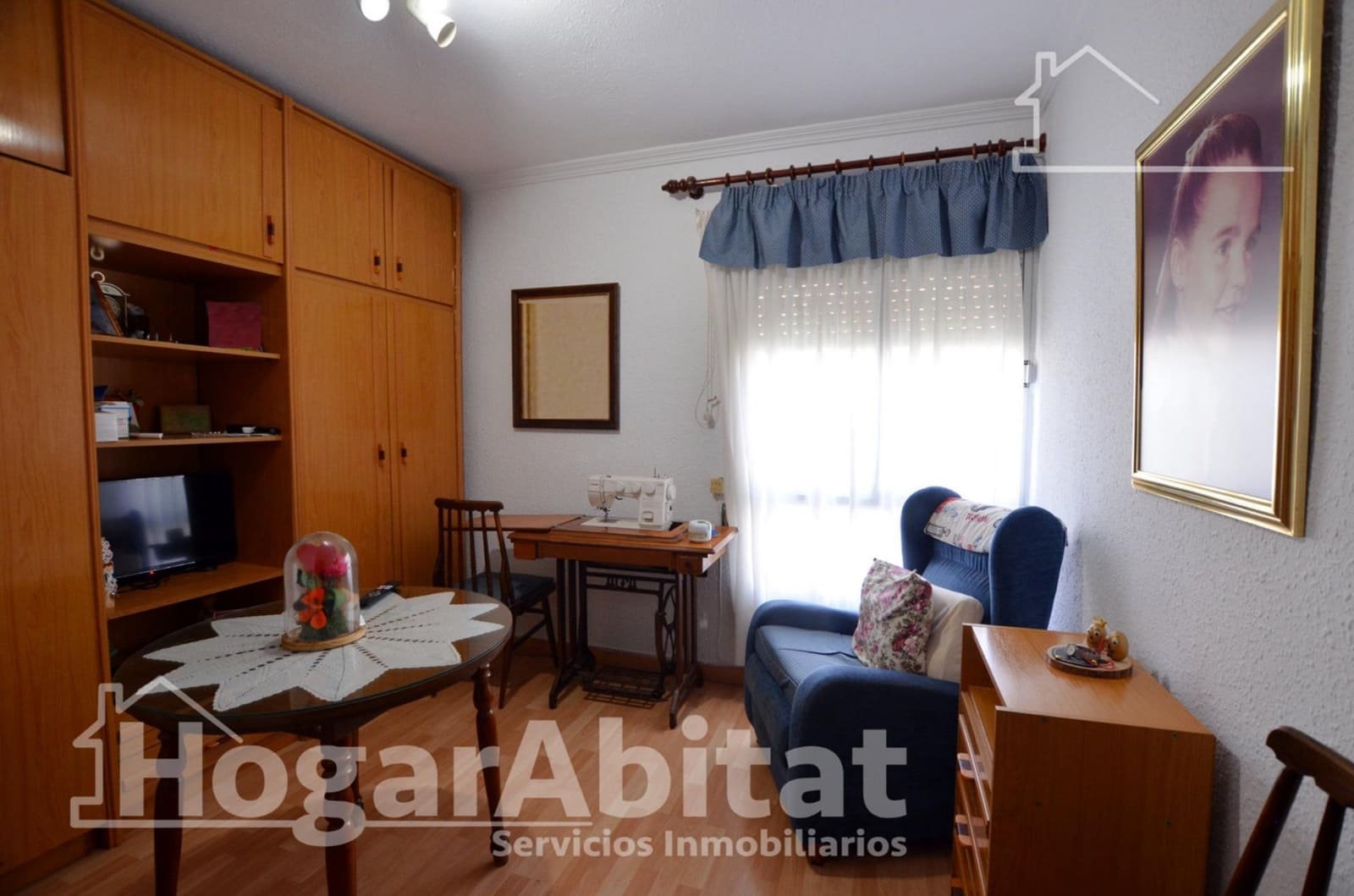 4 slaapkamer Flat te koop in Alicante stad - € 140.000 (Ref: 10161568)