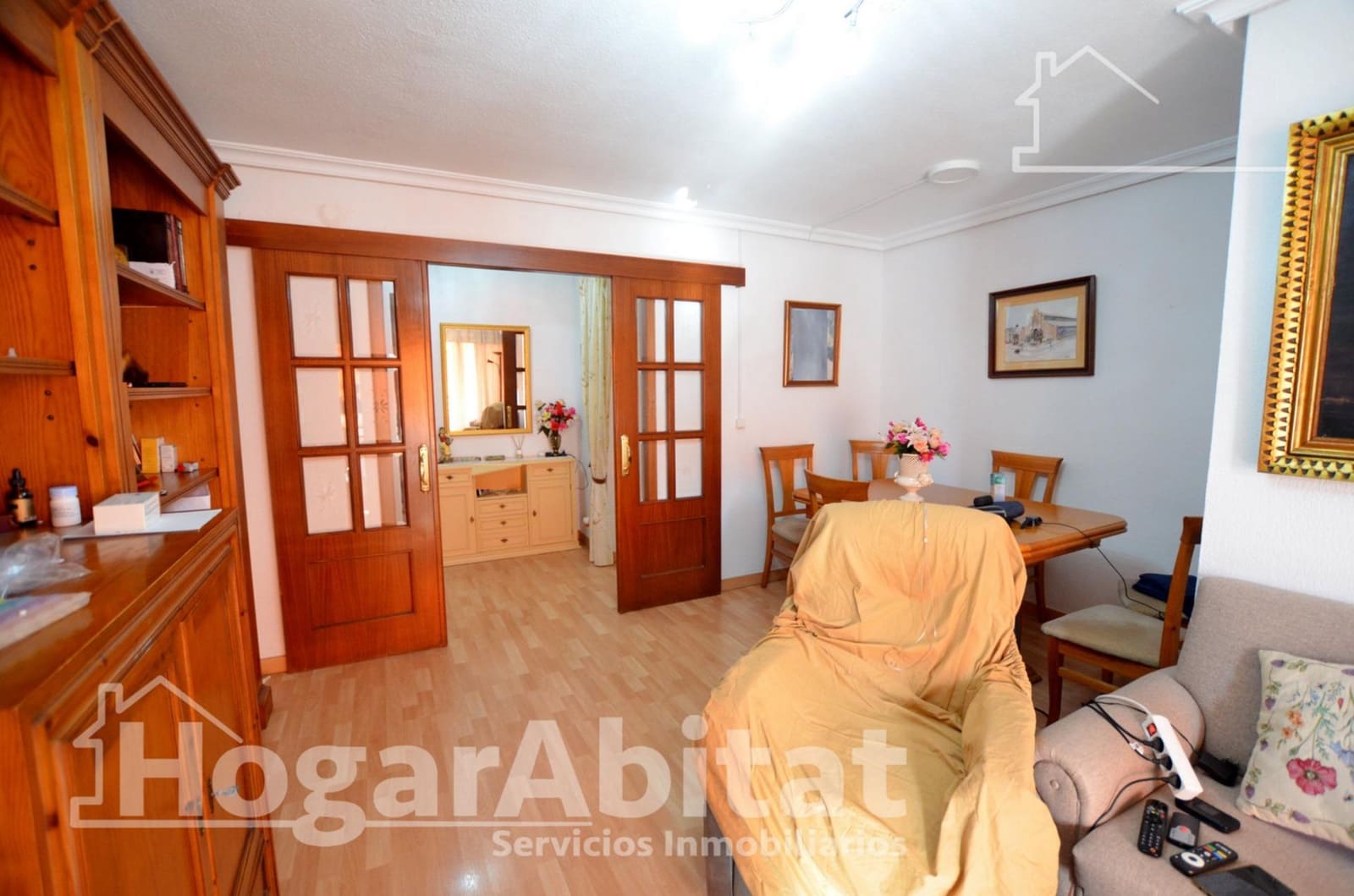 4 slaapkamer Flat te koop in Alicante stad - € 140.000 (Ref: 10161568)