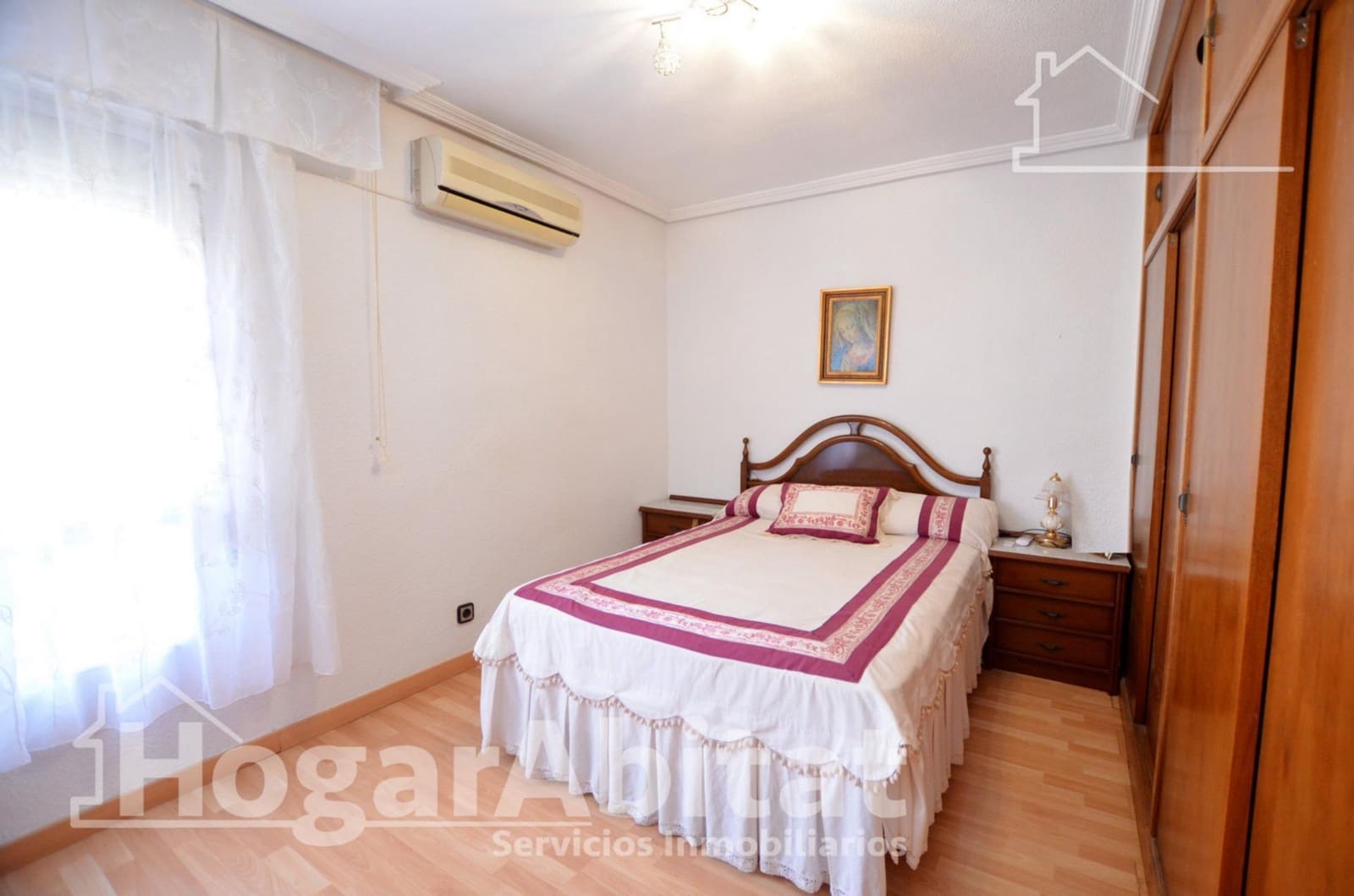 4 slaapkamer Flat te koop in Alicante stad - € 140.000 (Ref: 10161568)