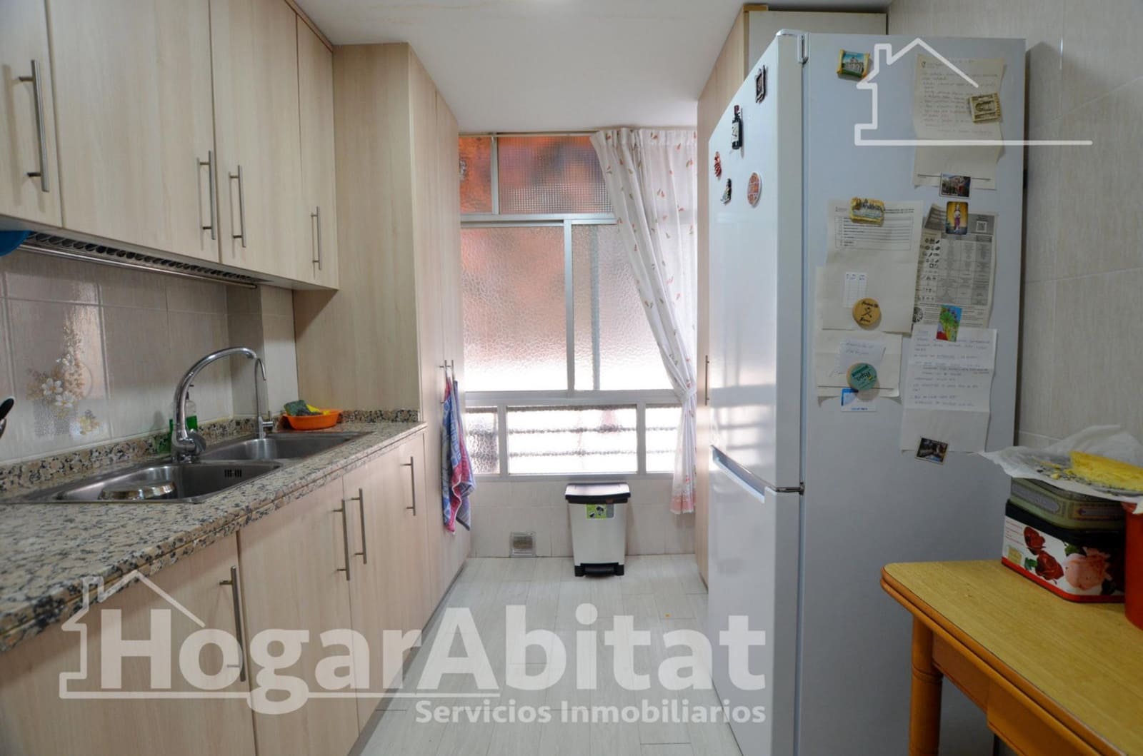 4 slaapkamer Flat te koop in Alicante stad - € 140.000 (Ref: 10161568)