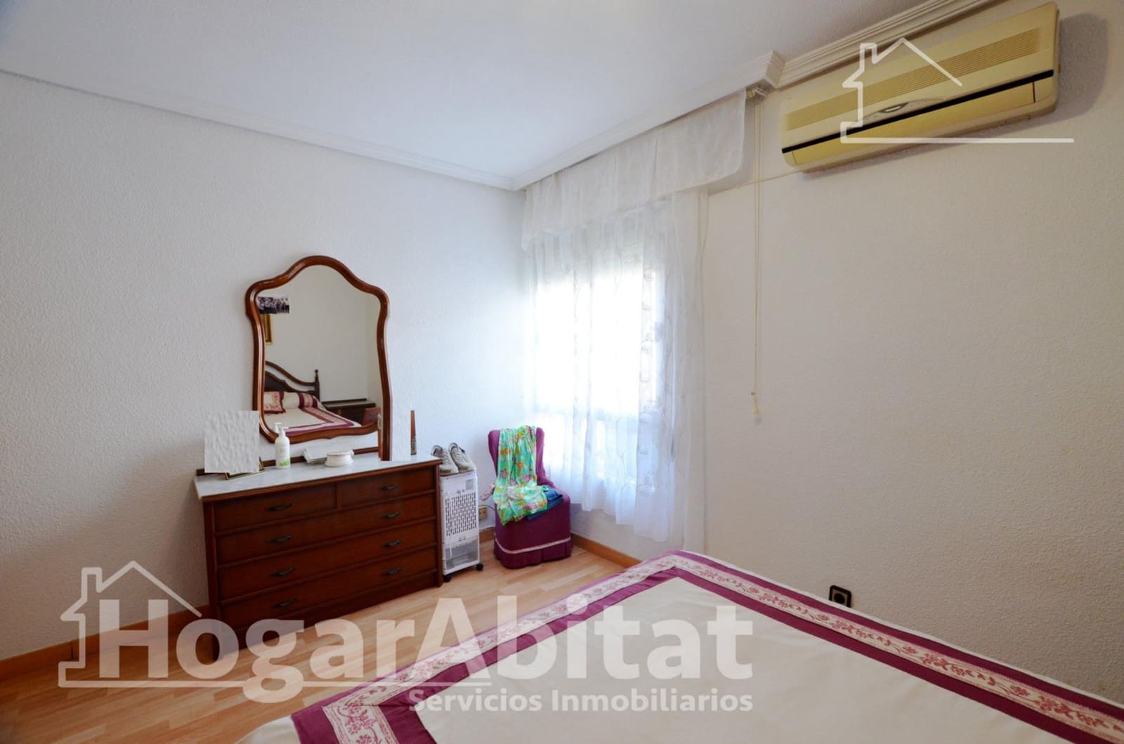 4 slaapkamer Flat te koop in Alicante stad - € 140.000 (Ref: 10161568)