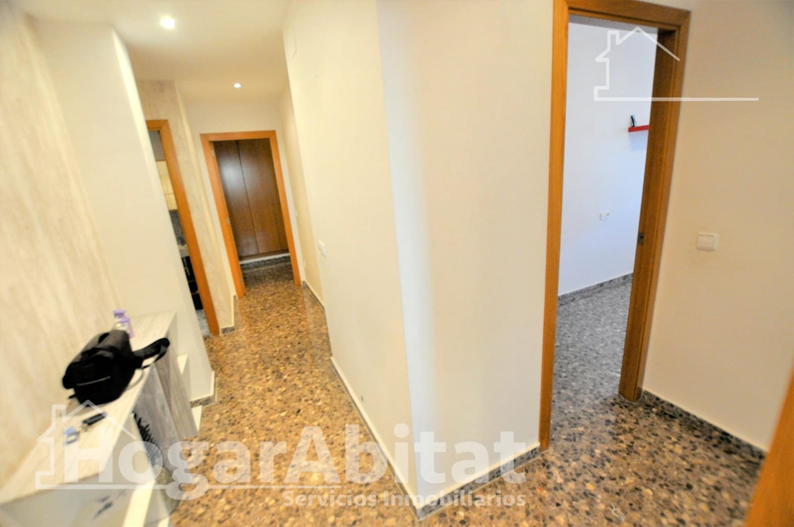 3 bedroom Flat for sale in Massamagrell with garage - € 128,000 (Ref: 10161569)