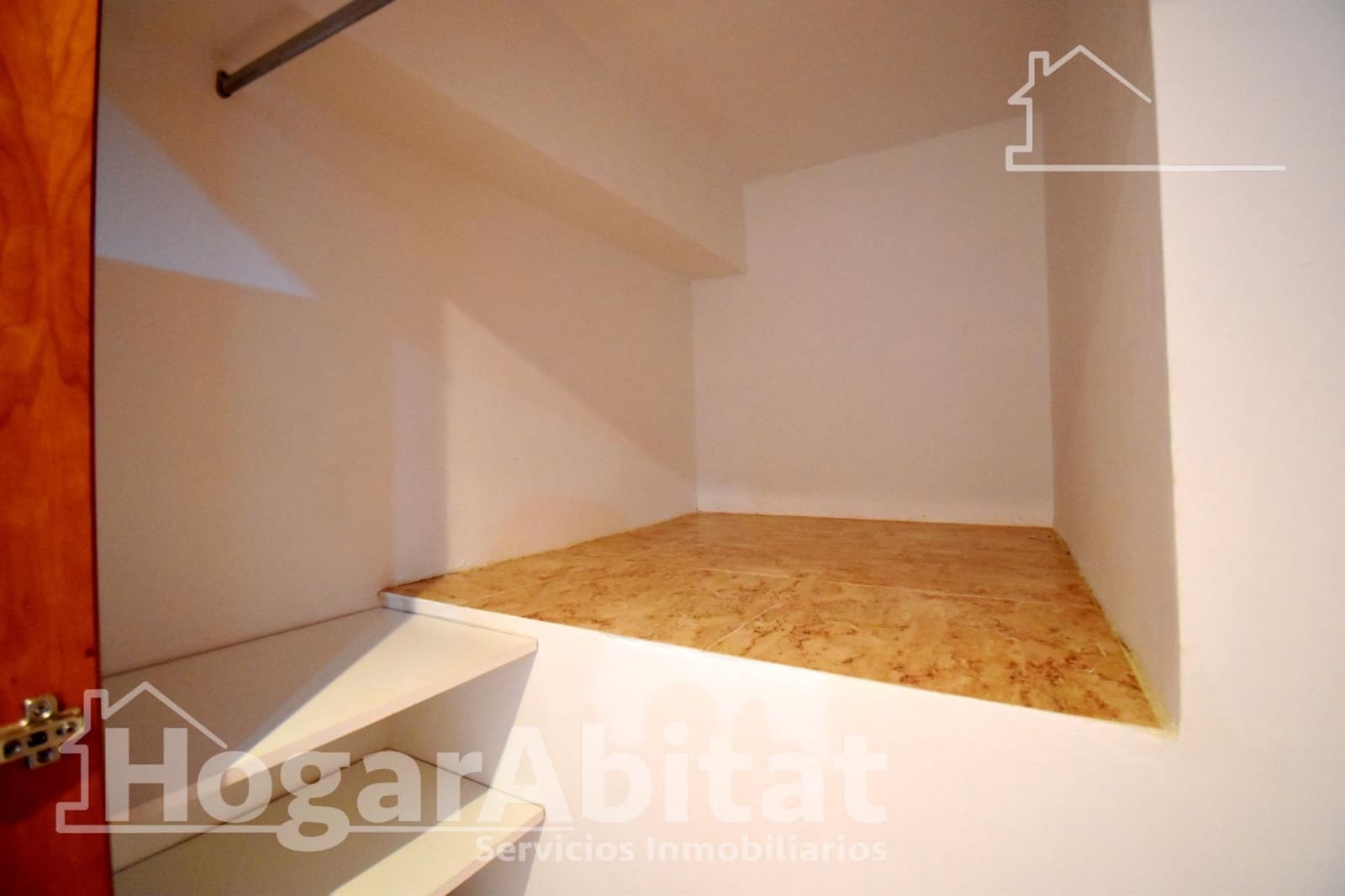 Piso de 3 habitaciones en Tavernes de la Valldigna en venta con garaje - 219.000 € (Ref: 10165100)