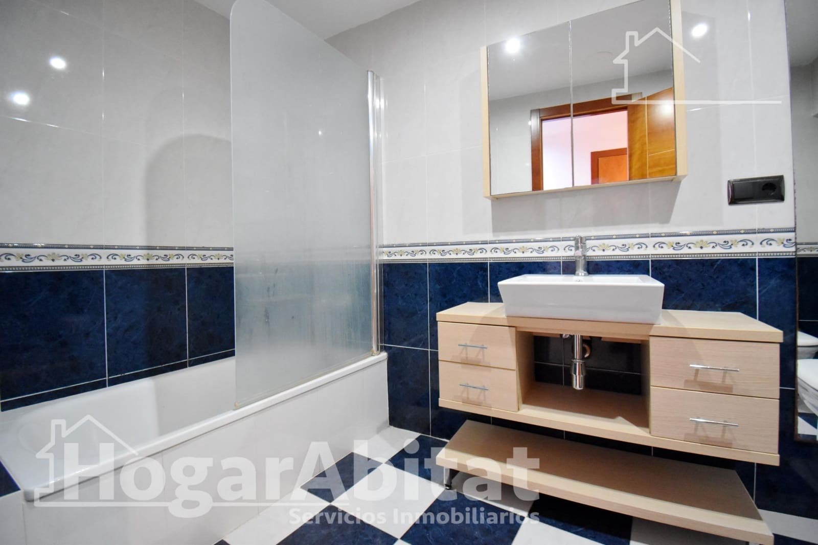 Piso de 3 habitaciones en Tavernes de la Valldigna en venta con garaje - 219.000 € (Ref: 10165100)