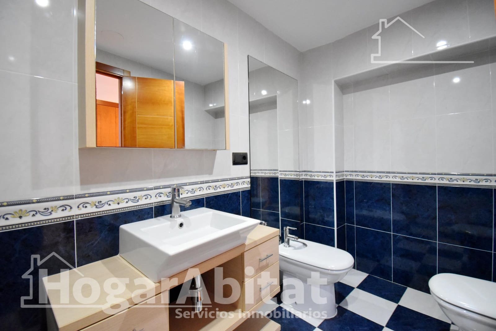 Piso de 3 habitaciones en Tavernes de la Valldigna en venta con garaje - 219.000 € (Ref: 10165100)