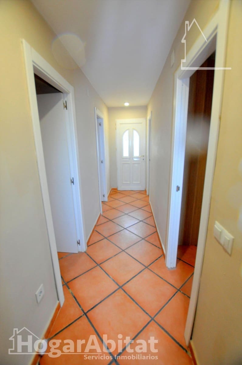 4 slaapkamer Villa te koop in Betera met zwembad garage - € 380.000 (Ref: 10165102)