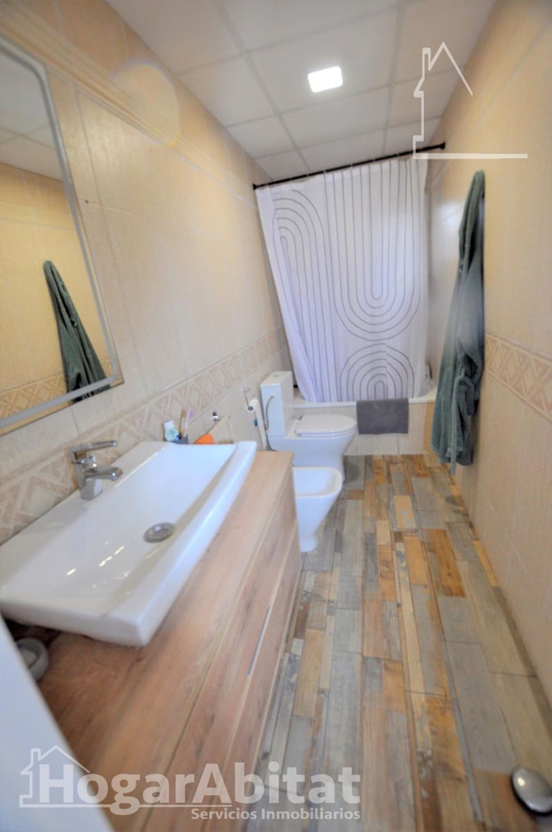 4 slaapkamer Villa te koop in Betera met zwembad garage - € 380.000 (Ref: 10165102)