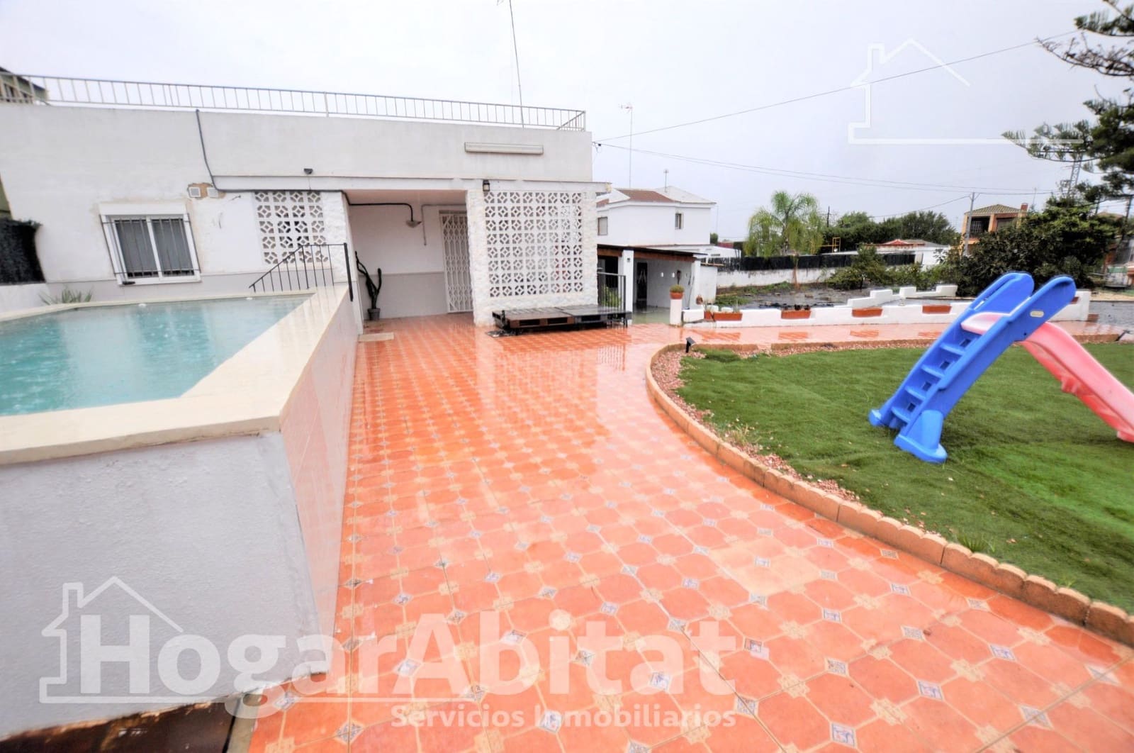 4 slaapkamer Villa te koop in Betera met zwembad garage - € 380.000 (Ref: 10165102)