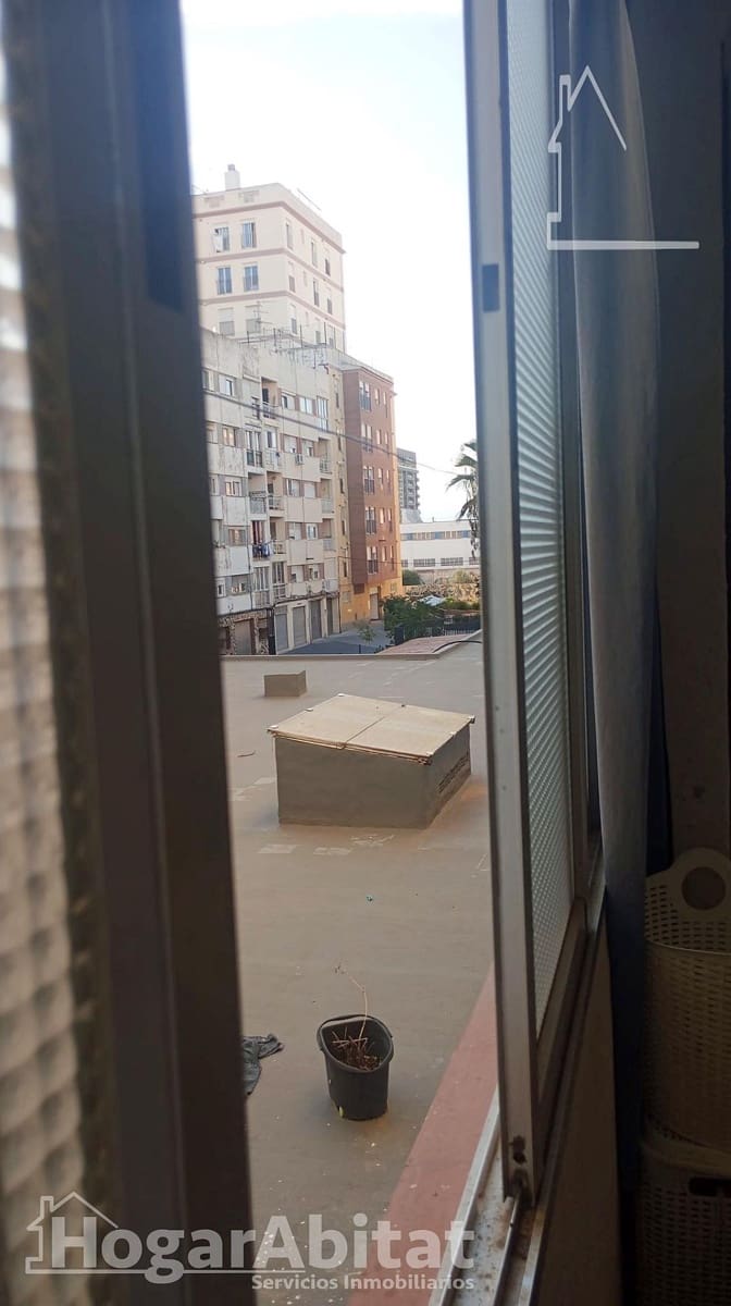 2 bedroom Flat for sale in Vinaros - € 147,900 (Ref: 10165105)
