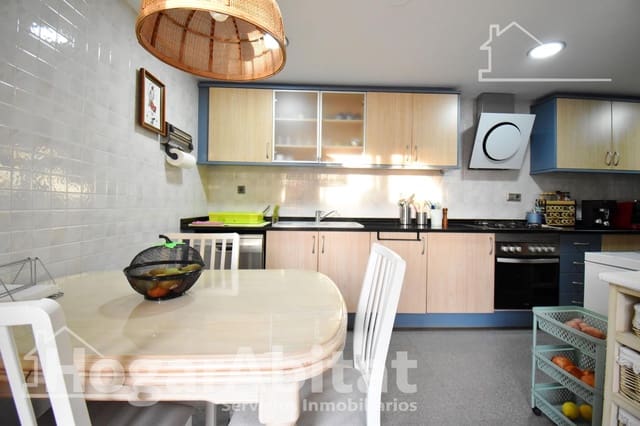 Piso de 3 habitaciones en Tavernes de la Valldigna en venta con piscina garaje - 220.000 € (Ref: 10165115)