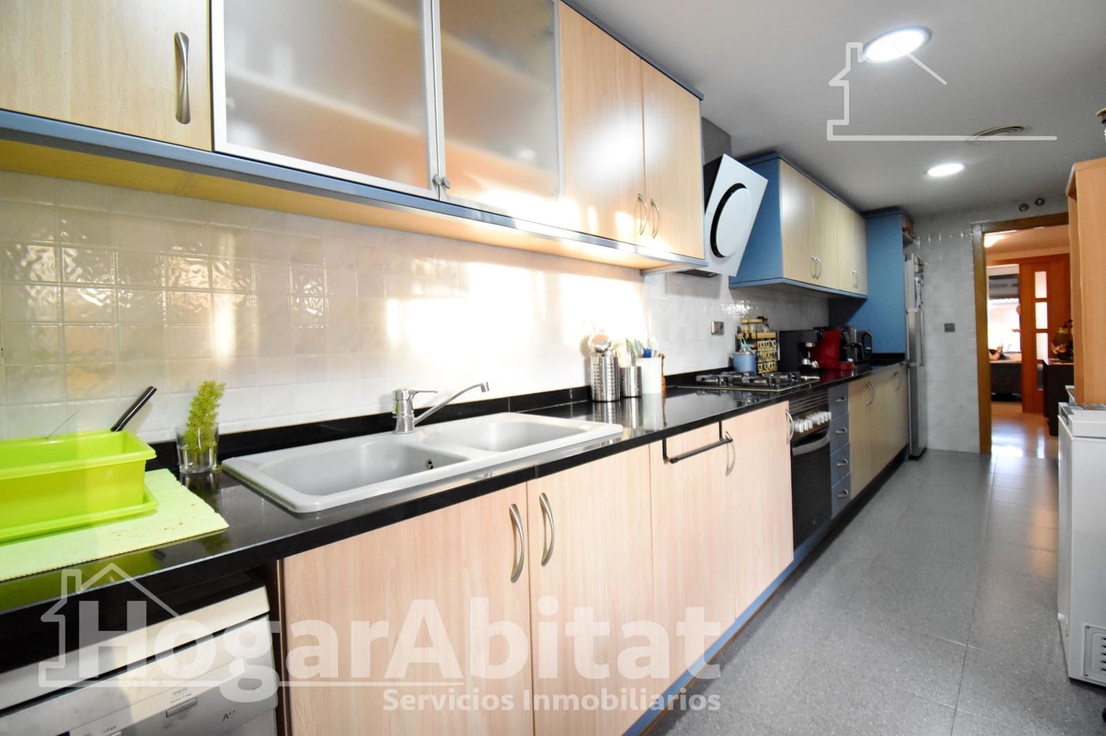 3 bedroom Flat for sale in Tavernes de la Valldigna with pool garage - € 220,000 (Ref: 10165115)