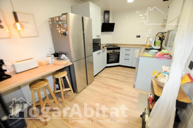 4 quarto Moradia em Banda para venda em La Pobla de Farnals com garagem - 370 000 € (Ref: 10165118)