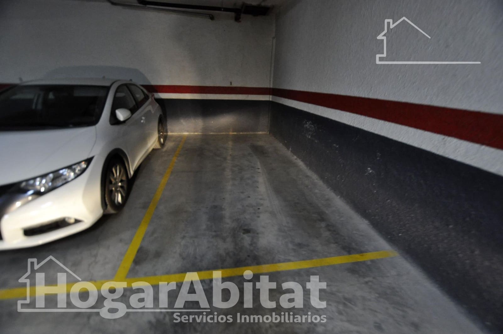 3 makuuhuone Asunto myytävänä paikassa Lliria mukana 
autotalli - 215 000 € (Ref: 10165119)