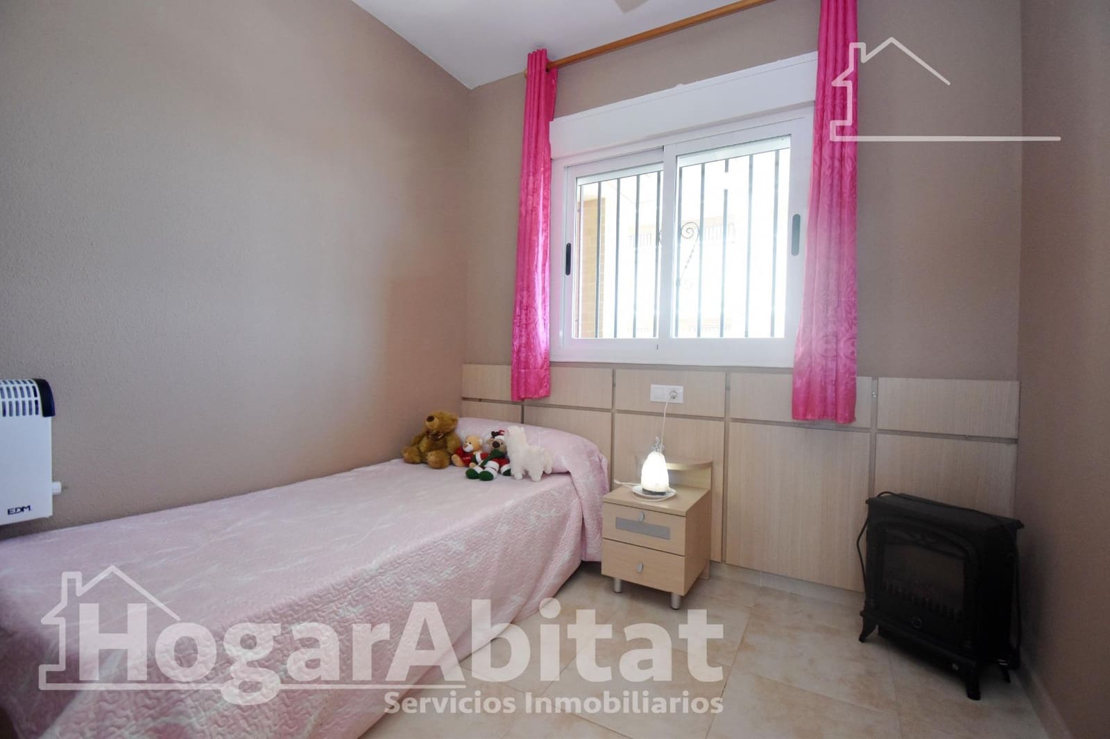 2 bedroom Flat for sale in Oropesa  with pool garage - € 160,000 (Ref: 10166757)