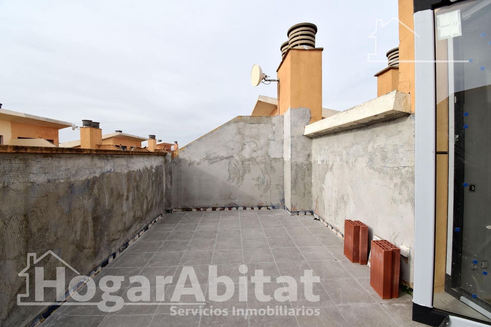 3 bedroom Terraced Villa for sale in Els Poblets with garage - € 270,000 (Ref: 10166760)