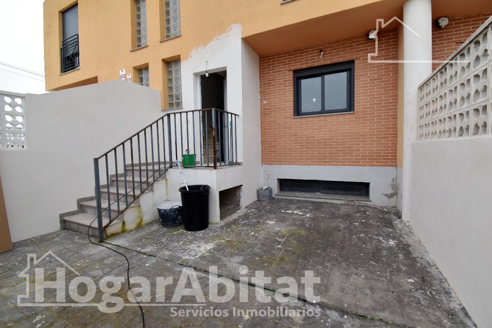 3 bedroom Terraced Villa for sale in Els Poblets with garage - € 270,000 (Ref: 10166760)
