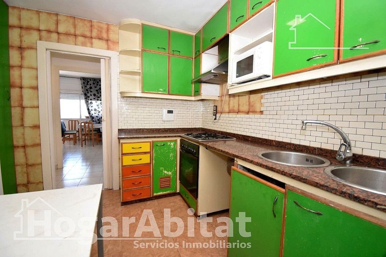 Piso de 4 habitaciones en València ciudad en venta con garaje - 405.000 € (Ref: 10168516)