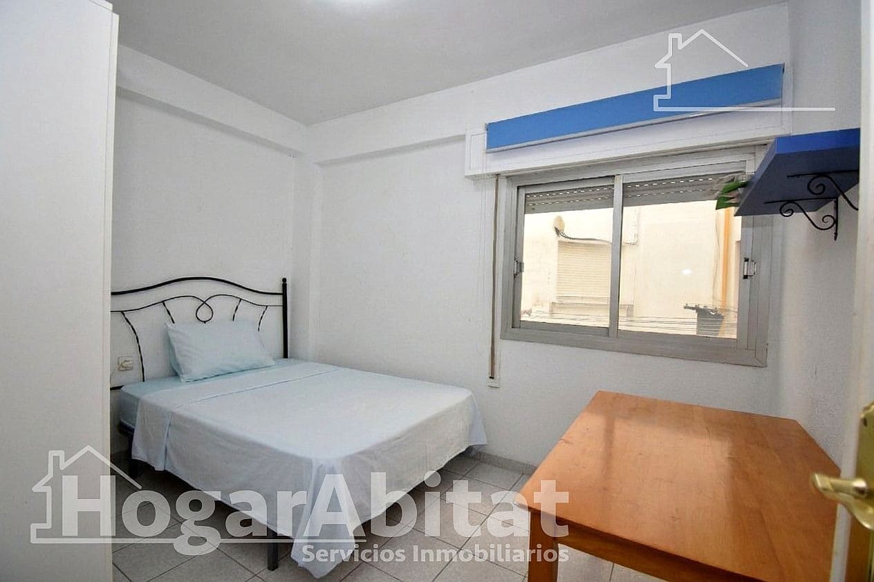Piso de 4 habitaciones en València ciudad en venta con garaje - 405.000 € (Ref: 10168516)