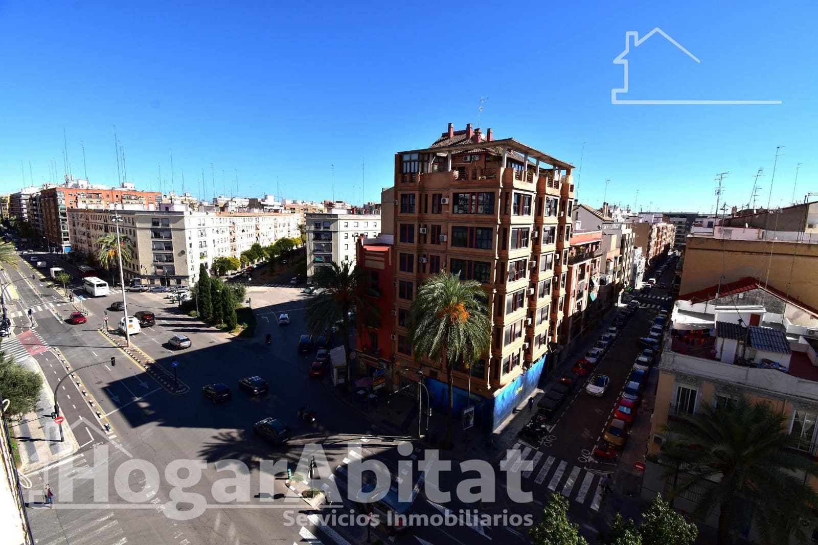 Piso de 4 habitaciones en València ciudad en venta con garaje - 405.000 € (Ref: 10168516)