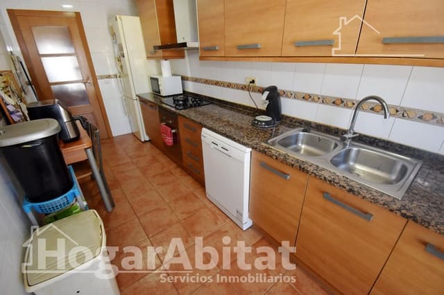 Piso de 3 habitaciones en Almassora / Almazora en venta con garaje - 145.000 € (Ref: 10168518)