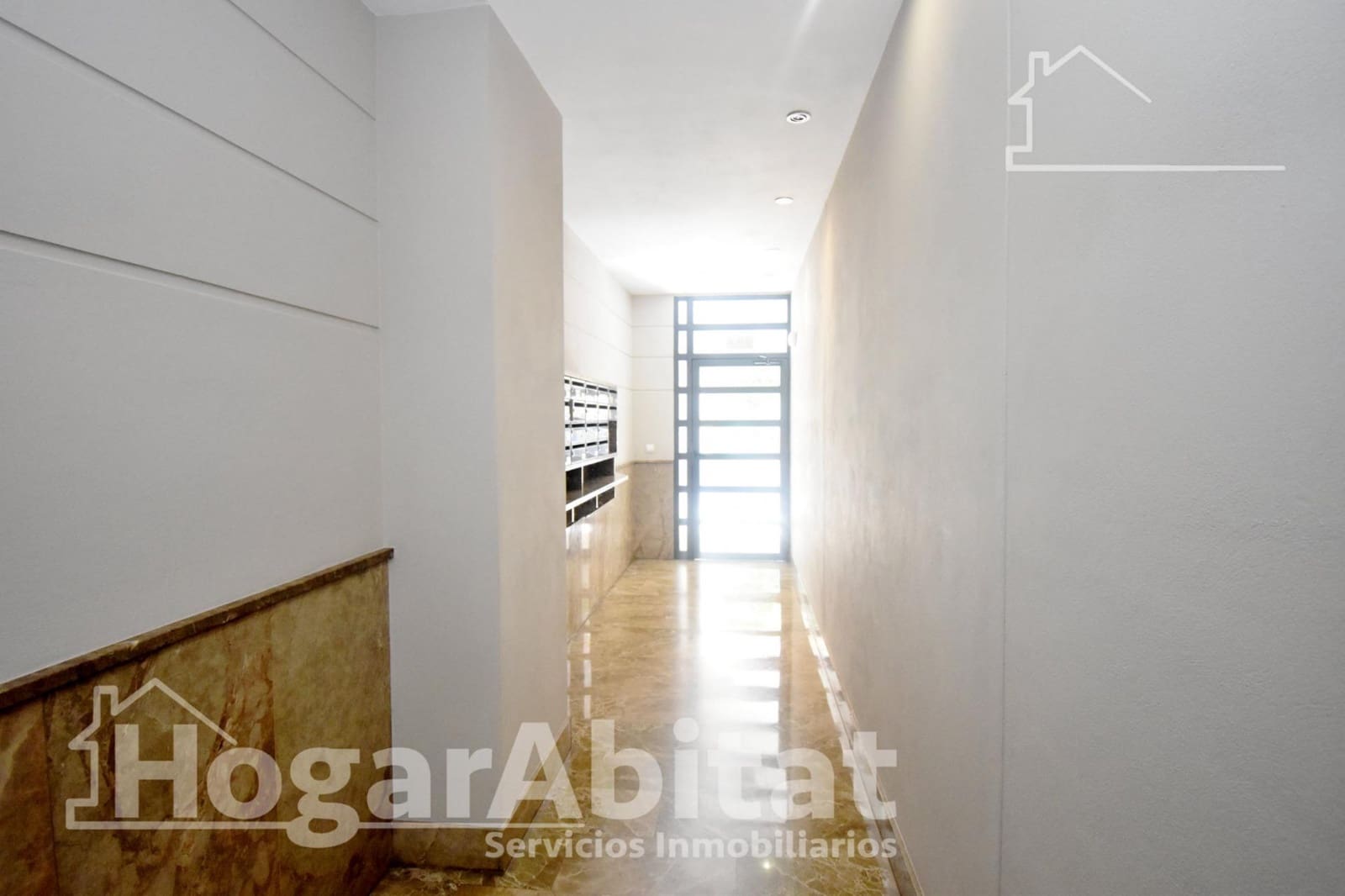 Piso de 3 habitaciones en Almassora / Almazora en venta con garaje - 145.000 € (Ref: 10168518)
