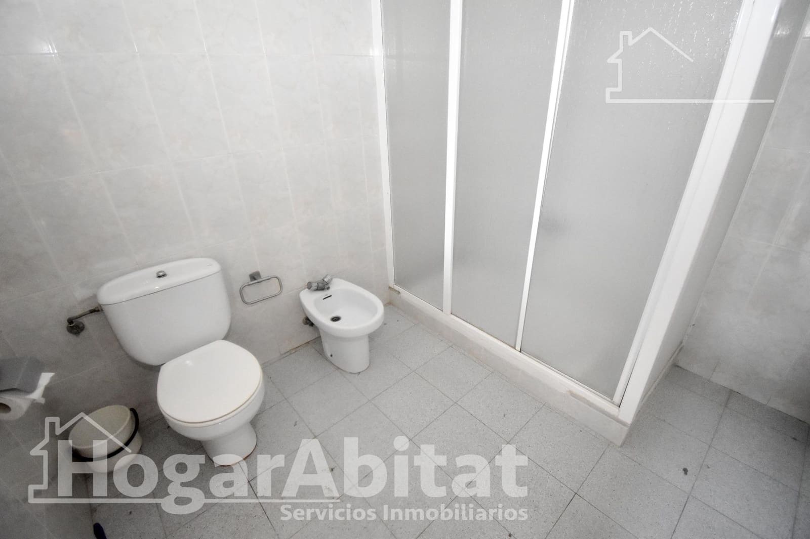 6 bedroom Townhouse for sale in Almassora / Almazora - € 150,000 (Ref: 10168537)