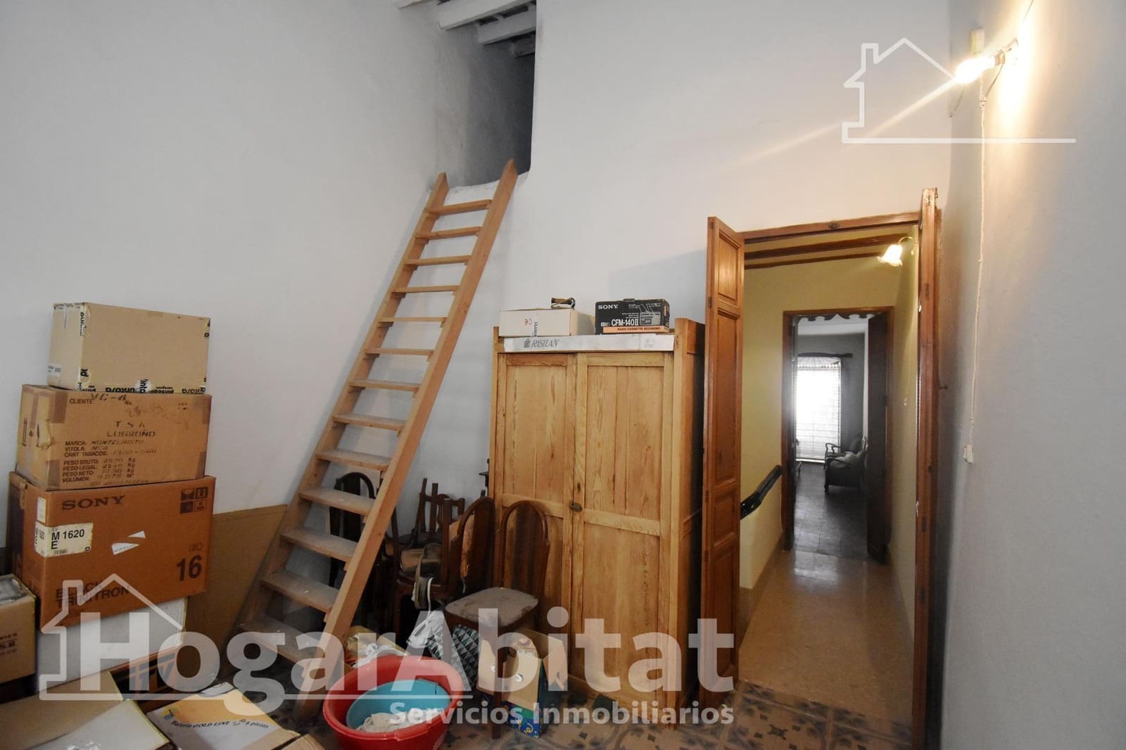 6 bedroom Townhouse for sale in Almassora / Almazora - € 150,000 (Ref: 10168537)