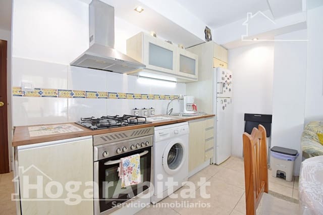 Ático de 2 habitaciones en Oliva Pueblo, Oliva en venta - 140.000 € (Ref: 10171790)