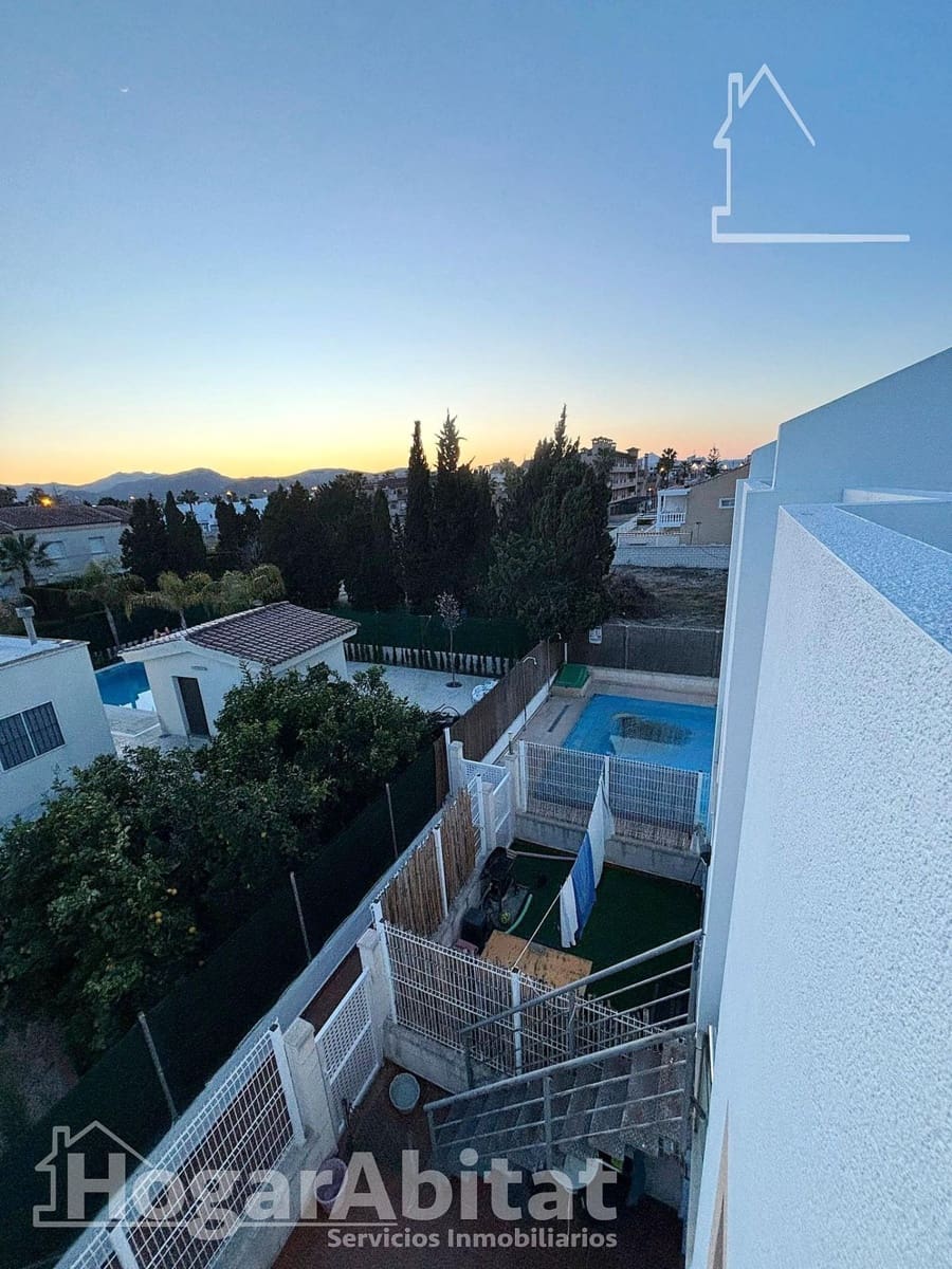3 quarto Moradia em Banda para venda em Oliva com piscina - 250 000 € (Ref: 10171794)