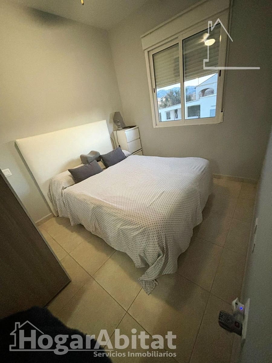 3 quarto Moradia em Banda para venda em Oliva com piscina - 250 000 € (Ref: 10171794)