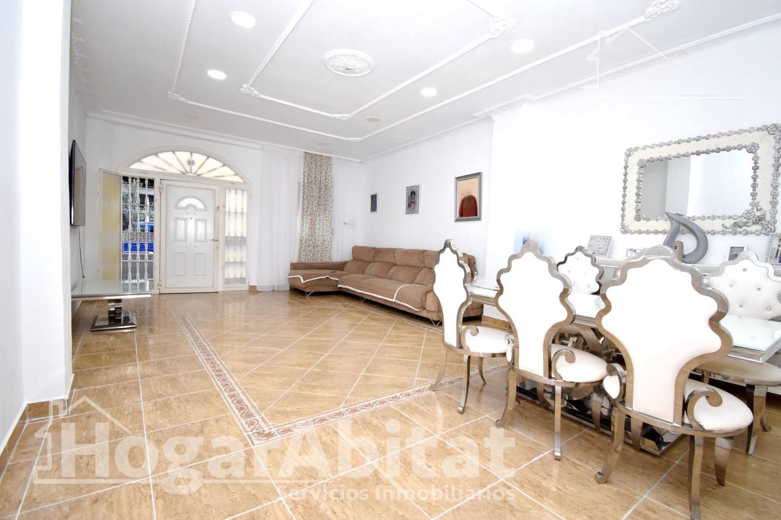 3 slaapkamer Flat te koop in Valencia stad - € 380.000 (Ref: 10171801)