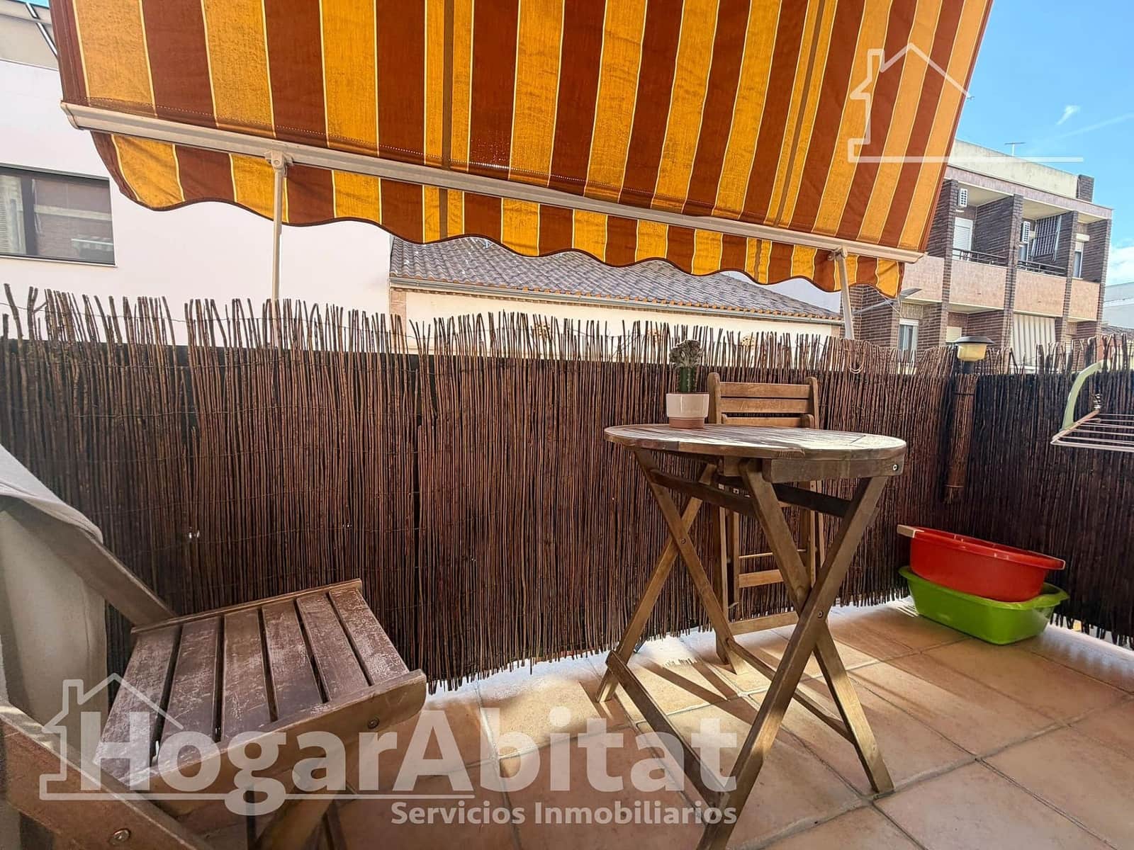 Piso de 3 habitaciones en Paterna en venta - 219.000 € (Ref: 10174037)