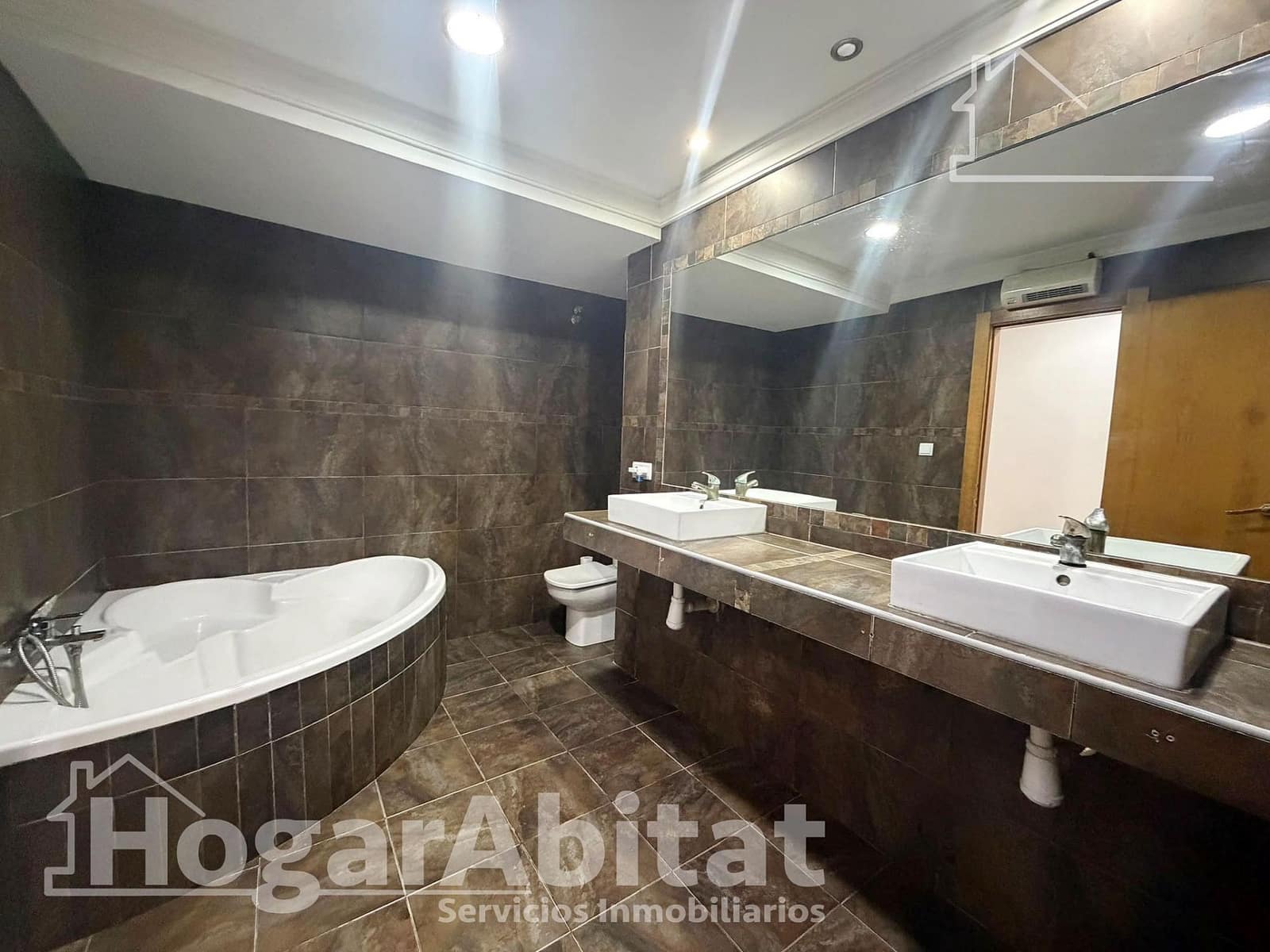 Piso de 3 habitaciones en Paterna en venta - 219.000 € (Ref: 10174037)