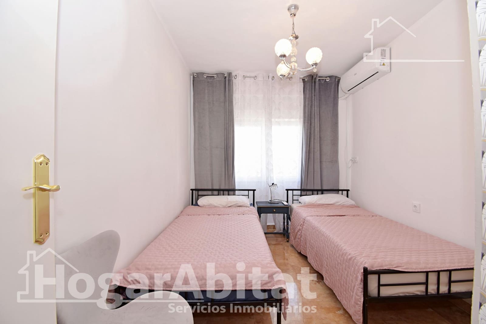 3 sypialnia Mieszkanie na sprzedaż w Oliva - 234 000 € (Ref: 10174041)